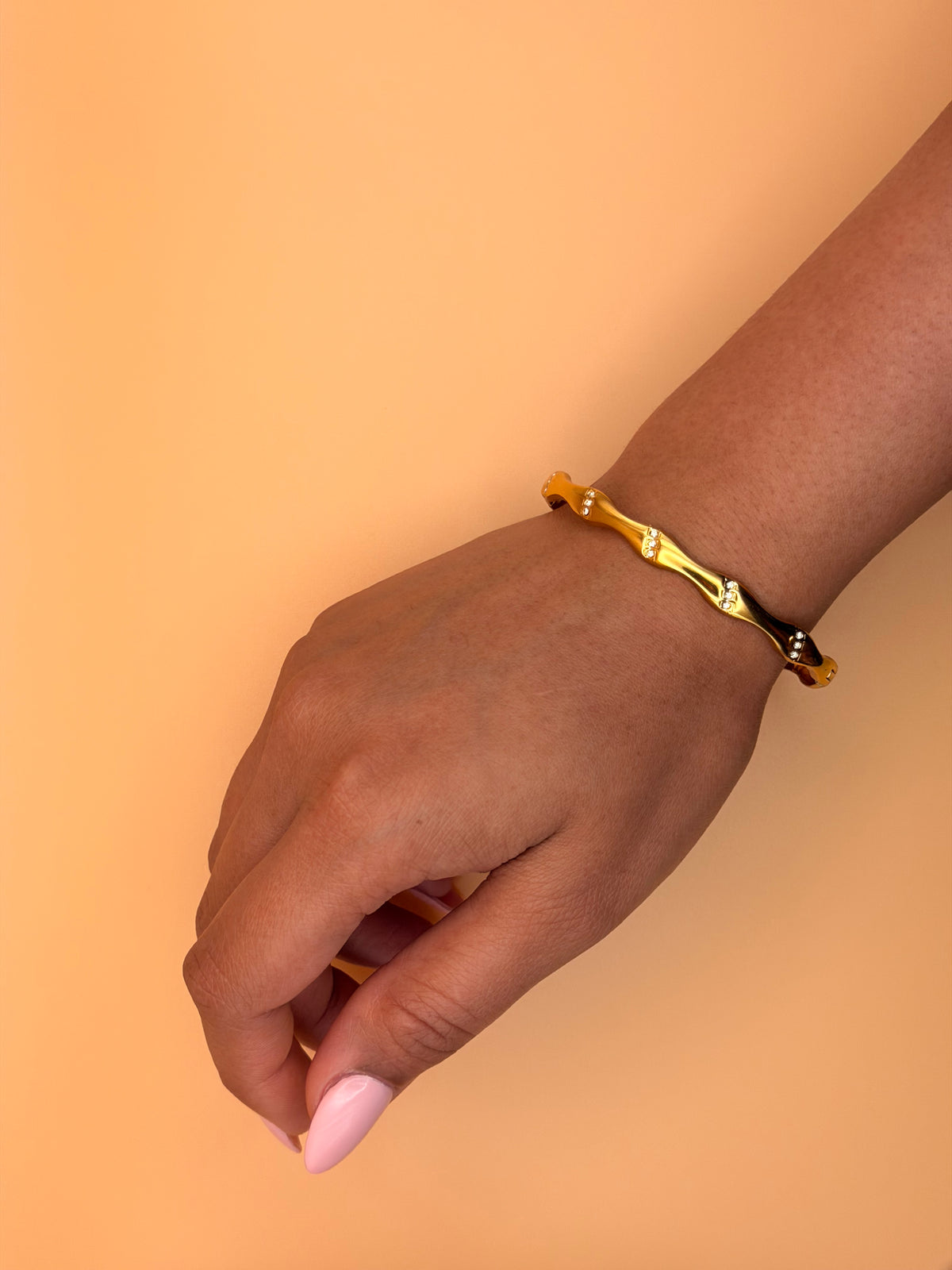 B0901 Gold
