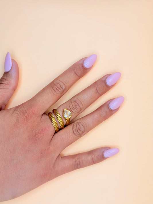 Teardrop statement ring